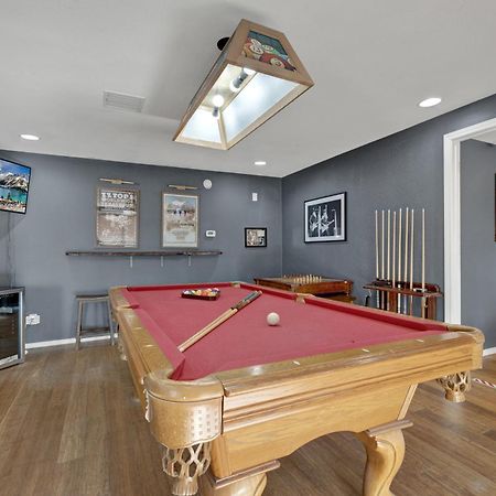 Vaughan W/Hot Tub And Grill Fredericksburg Exterior photo